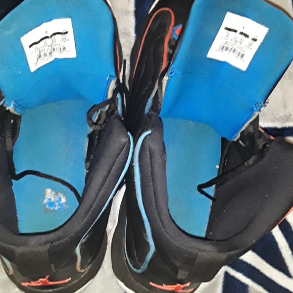 Shoes - Picture 5 of 5